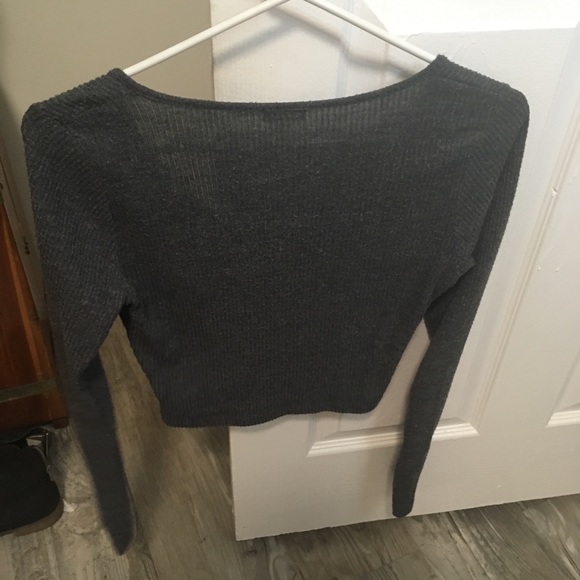 ❌SOLD❌ Bundle gray long sleeve tops - Picture 9 of 11